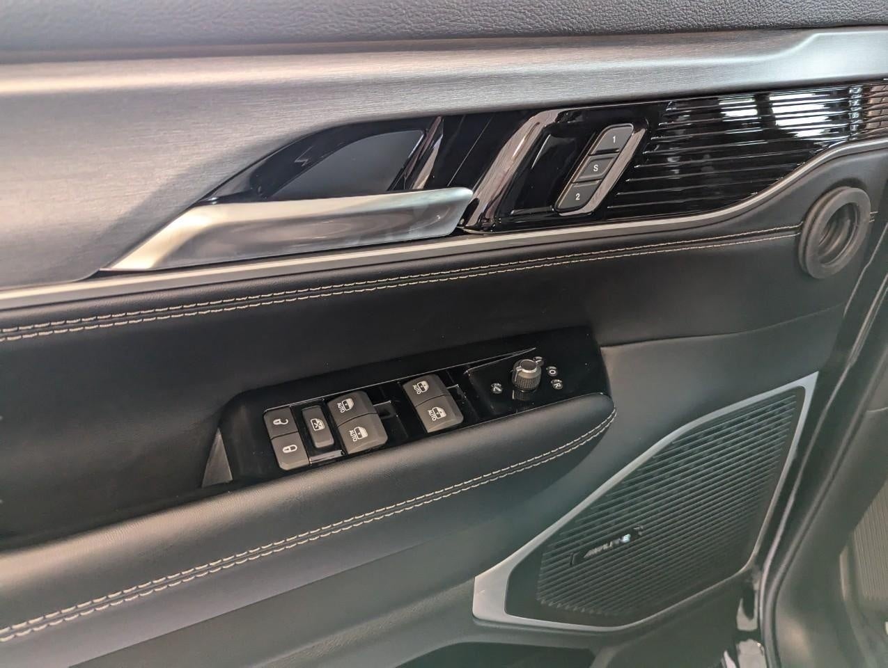 2026 Jeep Grand Wagoneer GRAND WAGONEER UPLAND 4X4