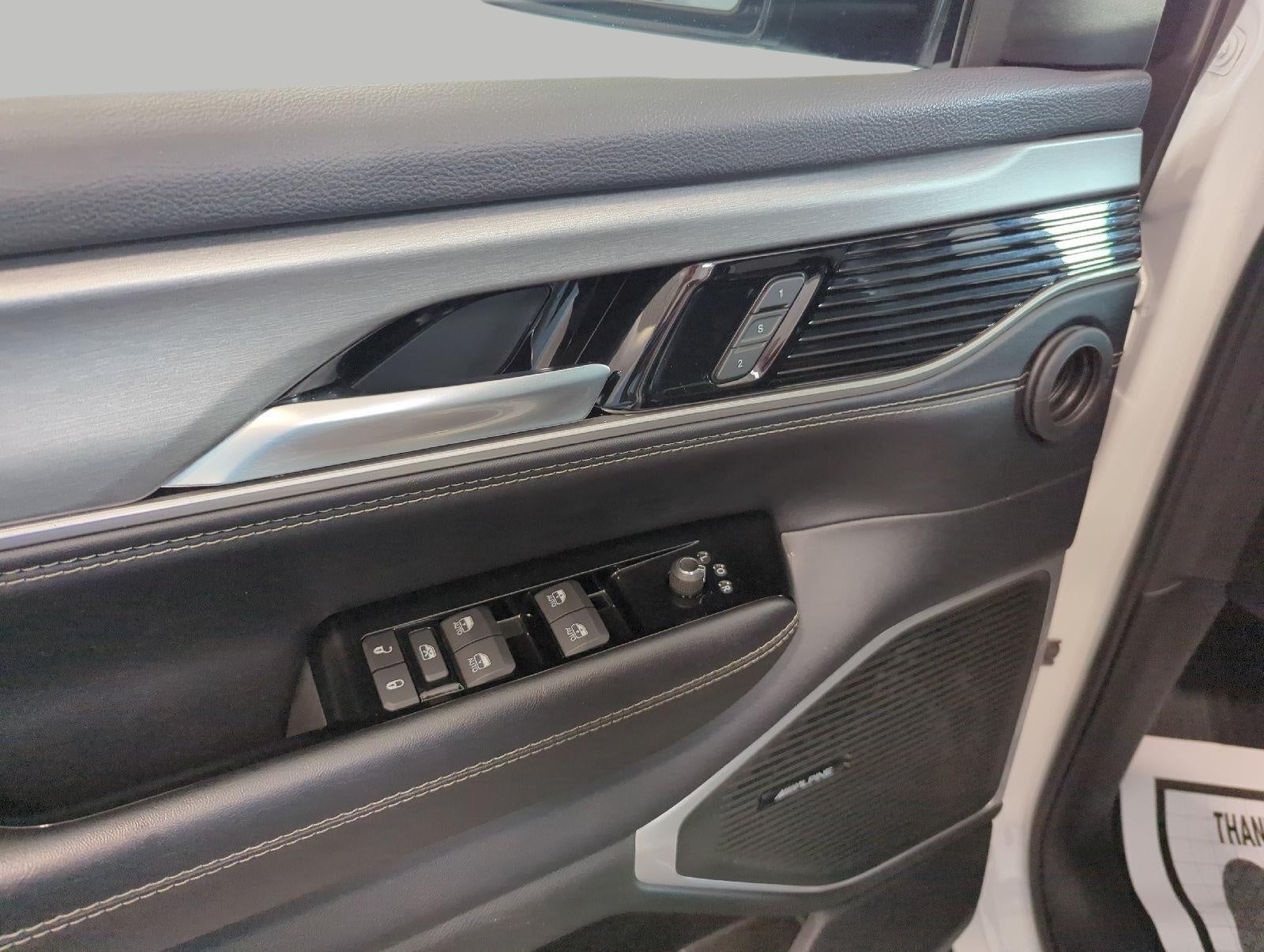 2025 Jeep Wagoneer Carbide 4x4