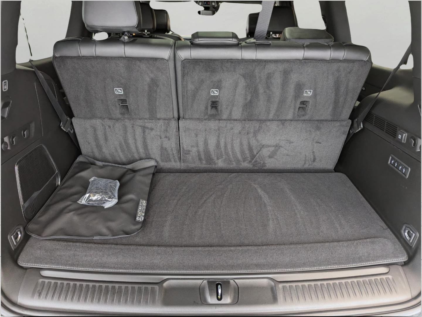 2026 Jeep Grand Wagoneer GRAND WAGONEER LIMITED ALTITUDE 4X4