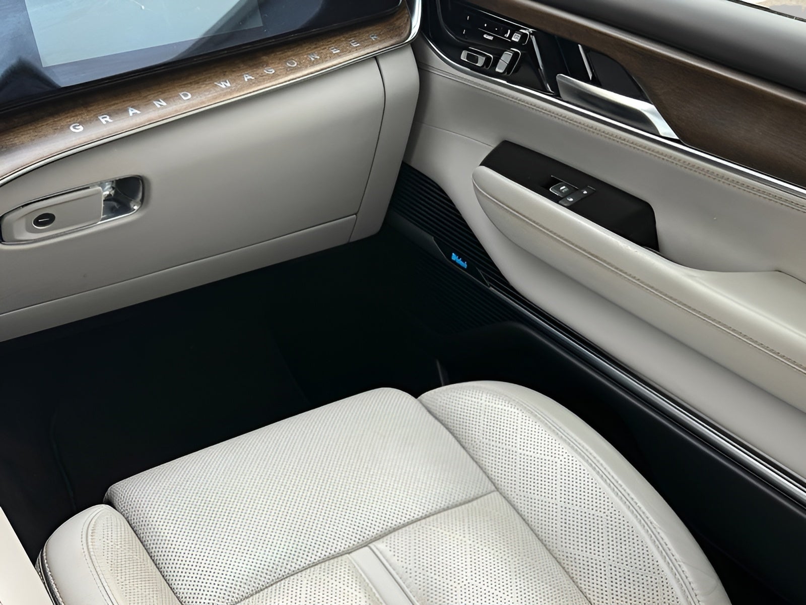 2022 Jeep Grand Wagoneer Series II 4x4