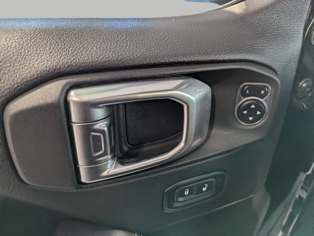 2023 Jeep Gladiator Overland 4x4