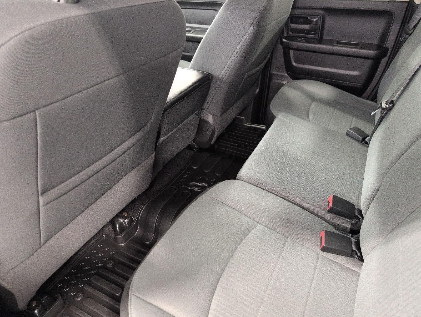 2022 RAM 1500 Classic Express Quad Cab 4x4 6'4' Box