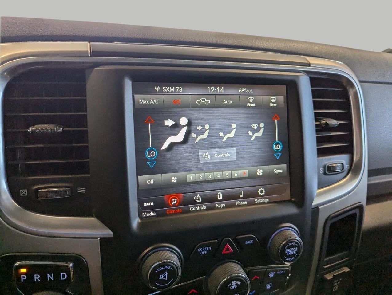 2018 RAM 1500 Big Horn Quad Cab 4x4 6'4' Box
