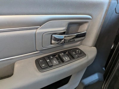 2018 RAM 1500 Big Horn Quad Cab 4x4 6'4' Box