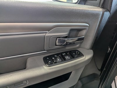 2017 RAM 1500 Big Horn Crew Cab 4x4 5'7' Box