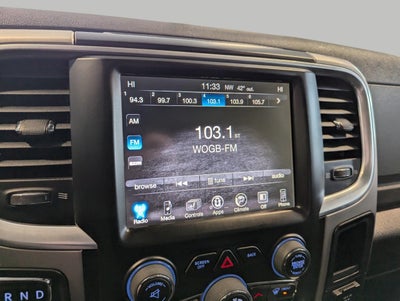 2017 RAM 1500 Big Horn Crew Cab 4x4 5'7' Box