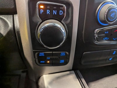 2017 RAM 1500 Big Horn Crew Cab 4x4 5'7' Box