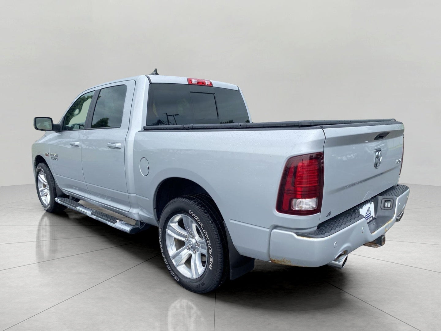 2018 RAM 1500 Sport 4x4 Crew Cab 5'7 Box