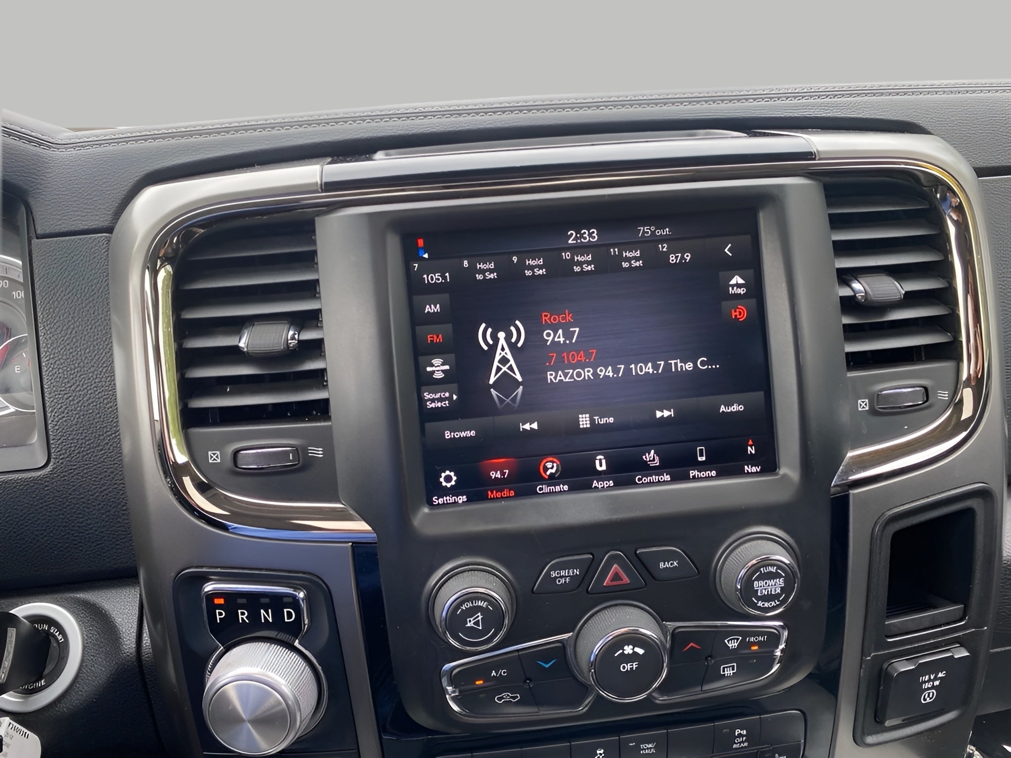 2018 RAM 1500 Sport 4x4 Crew Cab 5'7 Box