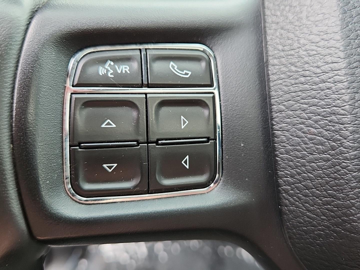 2018 RAM 1500 Sport 4x4 Crew Cab 5'7 Box