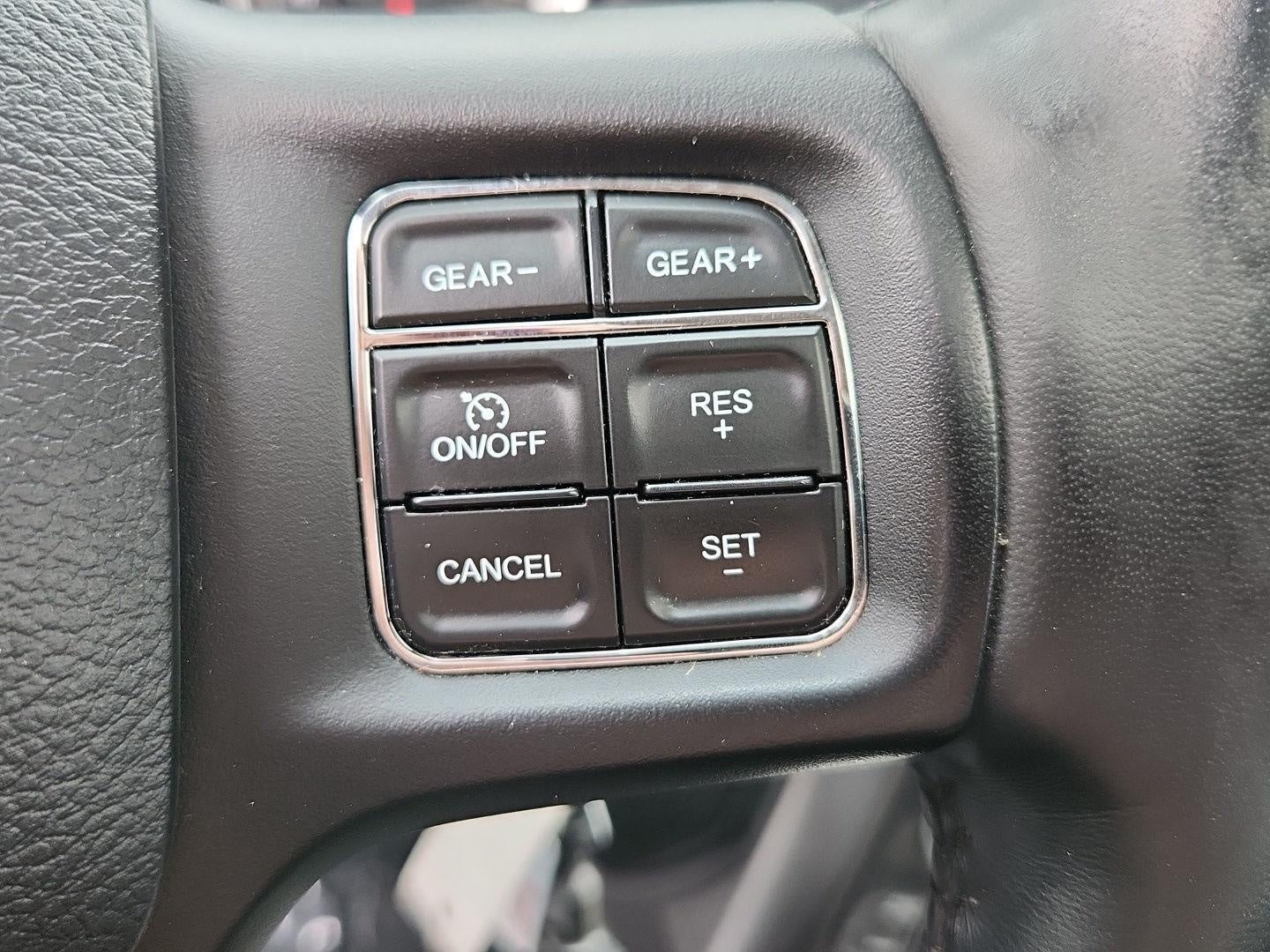2018 RAM 1500 Sport 4x4 Crew Cab 5'7 Box