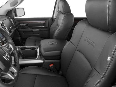 2017 RAM 1500 Laramie Crew Cab 4x4 5'7' Box