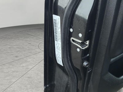 2015 RAM 1500 4WD Crew Cab 140.5 Laramie Longhorn