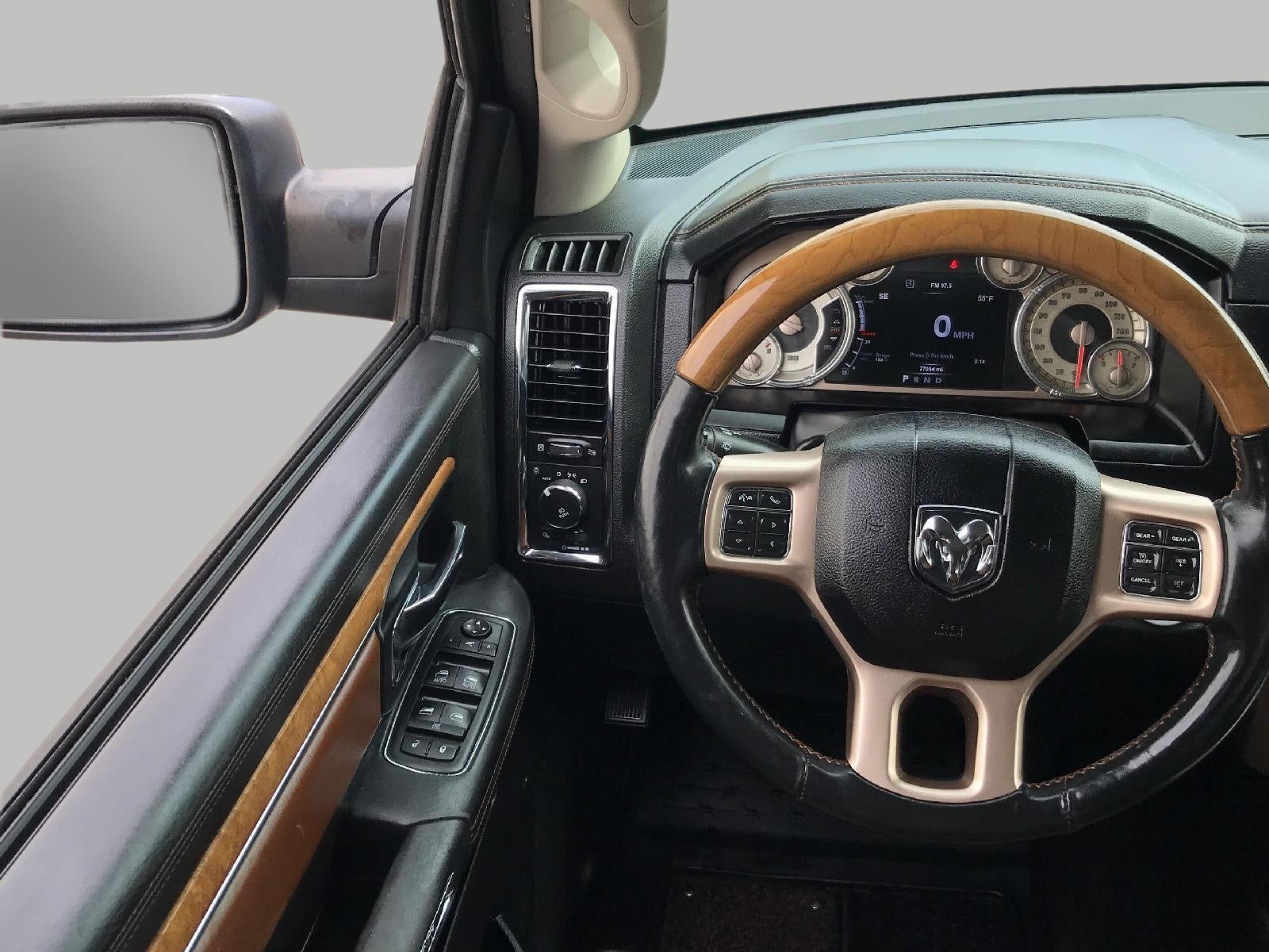 2015 RAM 1500 4WD Crew Cab 140.5 Laramie Longhorn