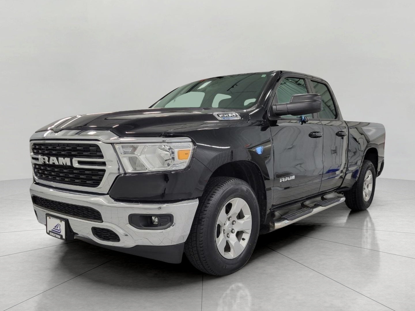 2022 RAM 1500 Big Horn 4x4 Quad Cab 6'4 Box
