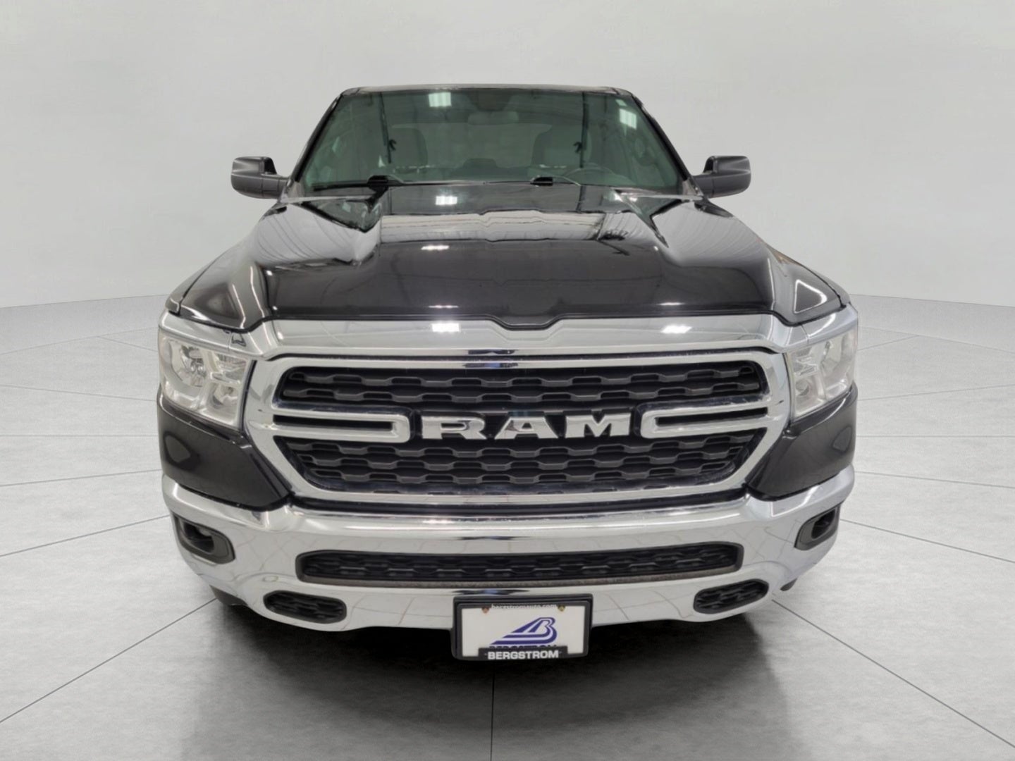 2022 RAM 1500 Big Horn 4x4 Quad Cab 6'4 Box