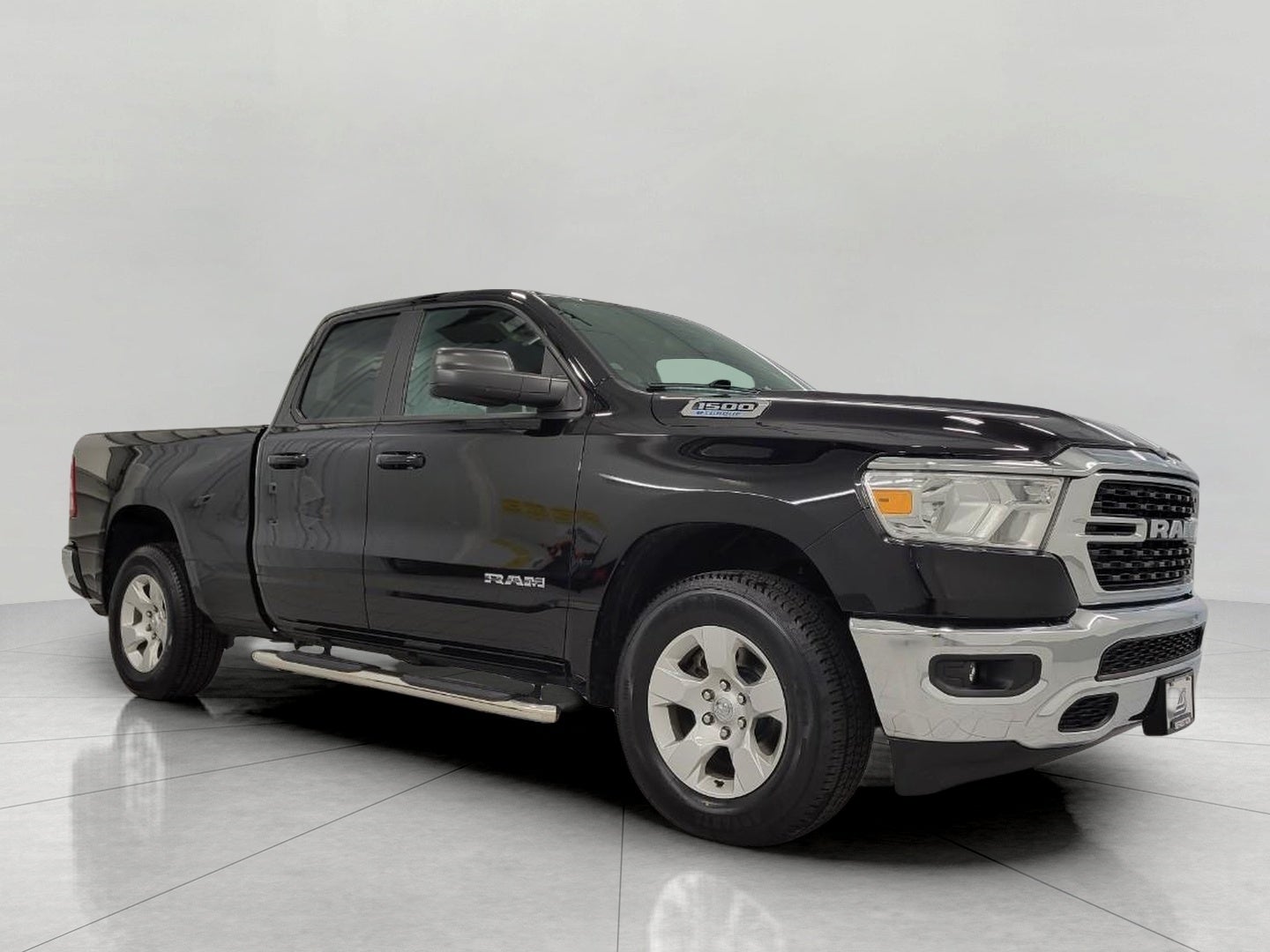 2022 RAM 1500 Big Horn 4x4 Quad Cab 6'4 Box