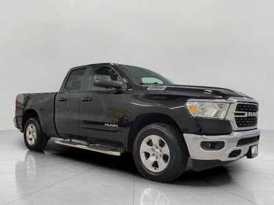 2022 RAM 1500 Big Horn 4x4 Quad Cab 6'4 Box