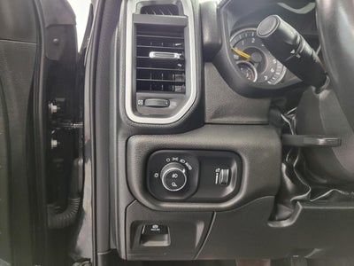 2022 RAM 1500 Big Horn 4x4 Quad Cab 6'4 Box