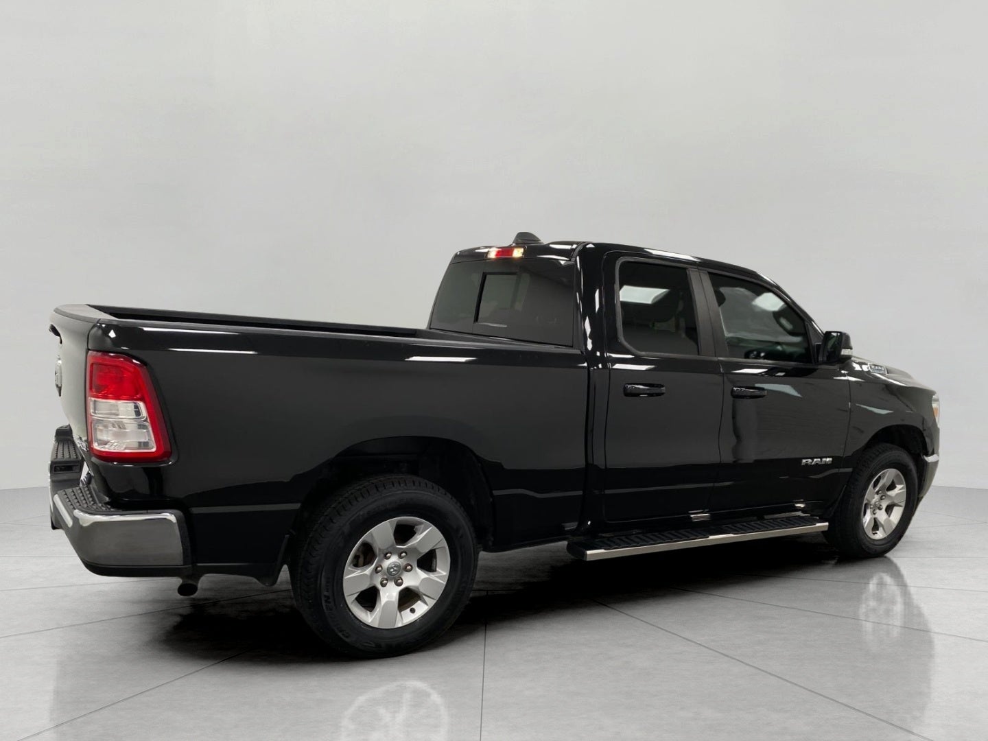 2021 RAM 1500 Big Horn Quad Cab 4x4 6'4' Box