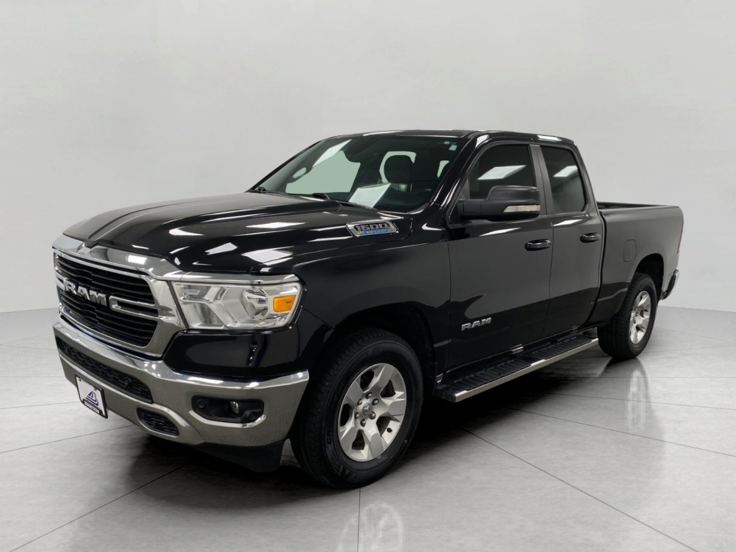 2021 RAM 1500 Big Horn Quad Cab 4x4 6'4' Box