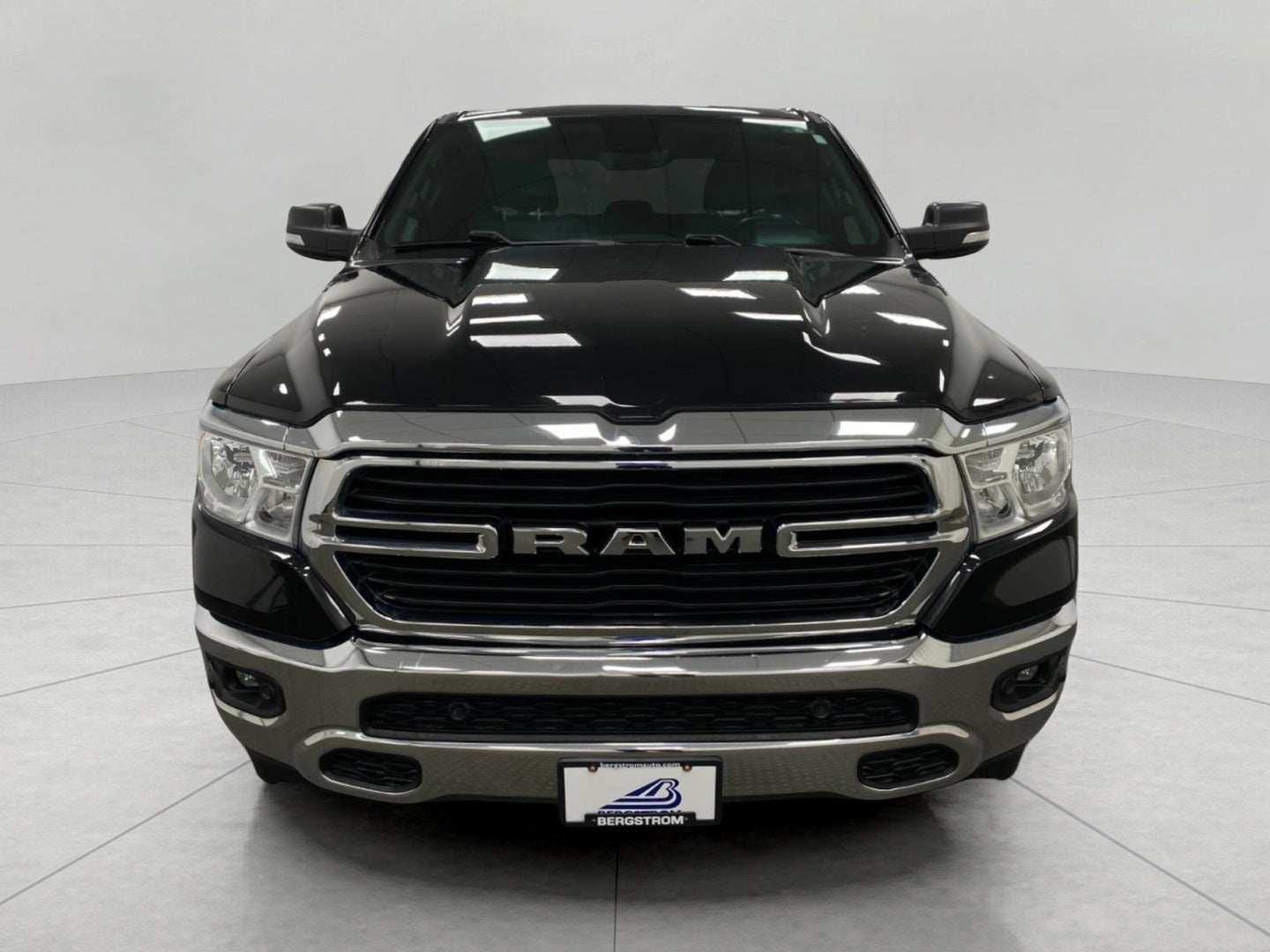2021 RAM 1500 Big Horn Quad Cab 4x4 6'4' Box
