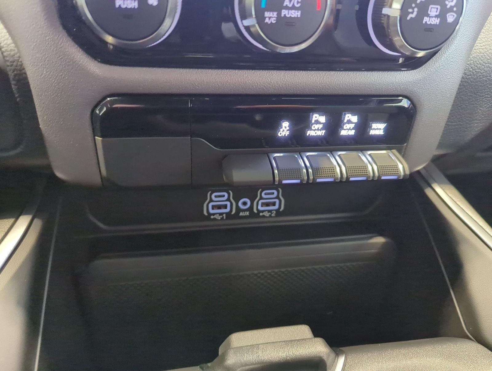 2027 RAM 1500 RAM 1500 BIG HORN CREW CAB 4X4 5'7' BOX