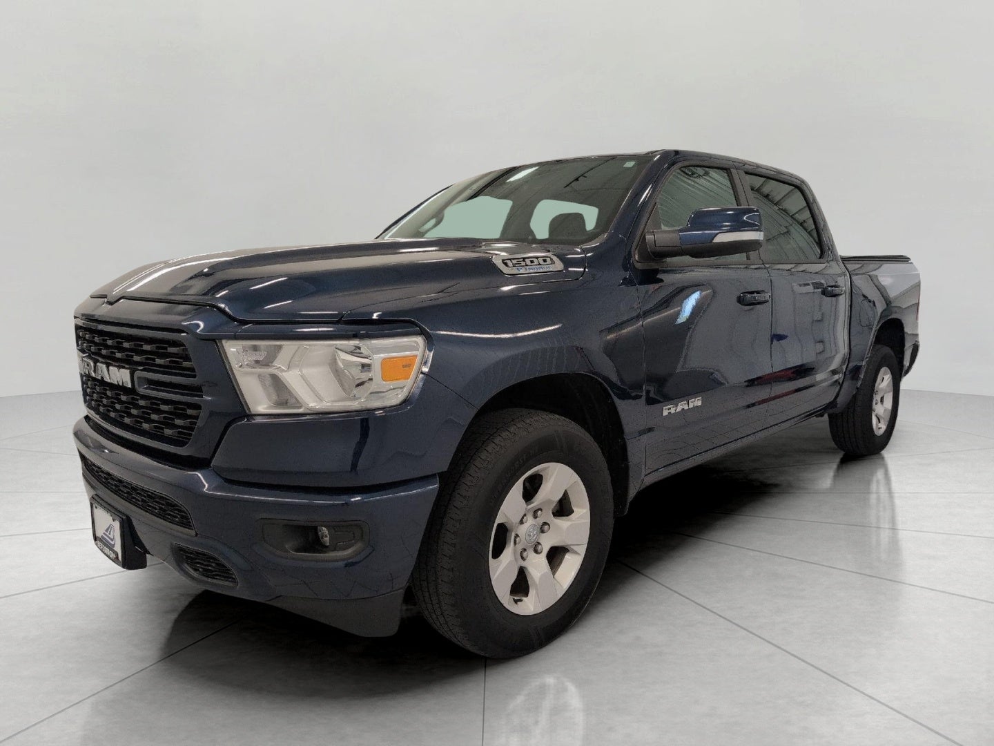2022 RAM 1500 Big Horn Crew Cab 4x4 5'7' Box