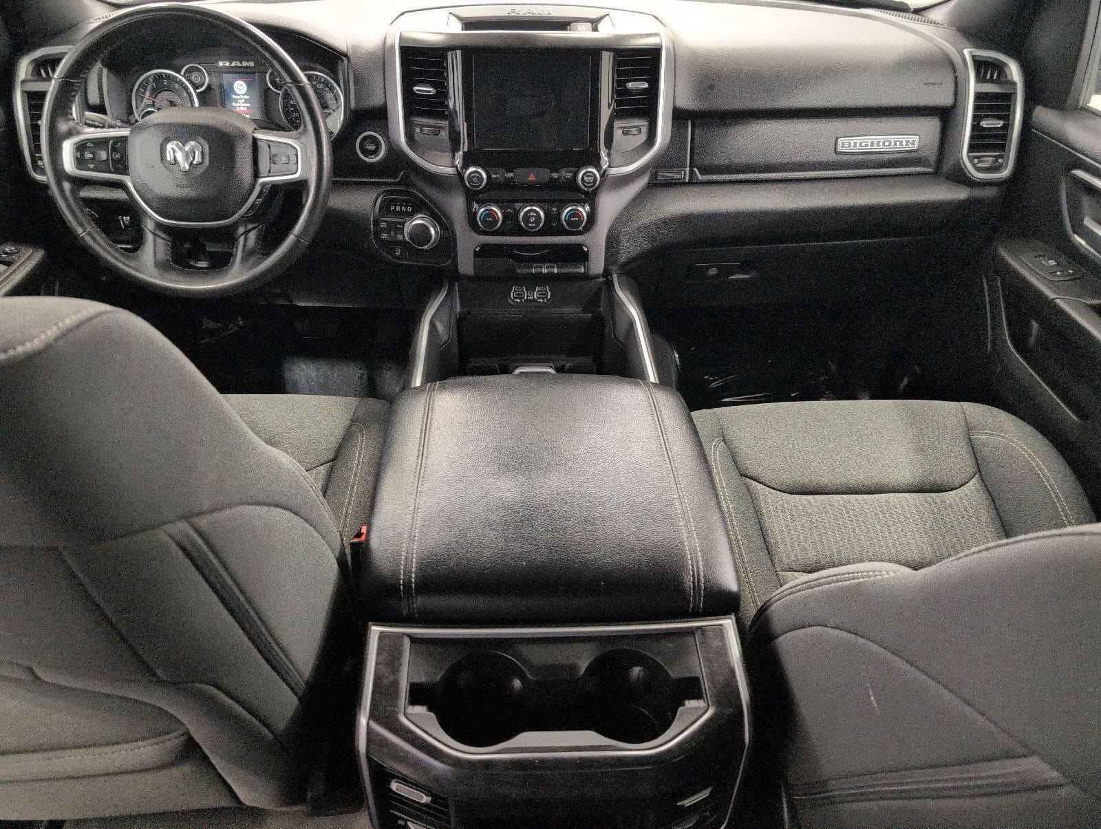 2022 RAM 1500 Big Horn Crew Cab 4x4 5'7' Box