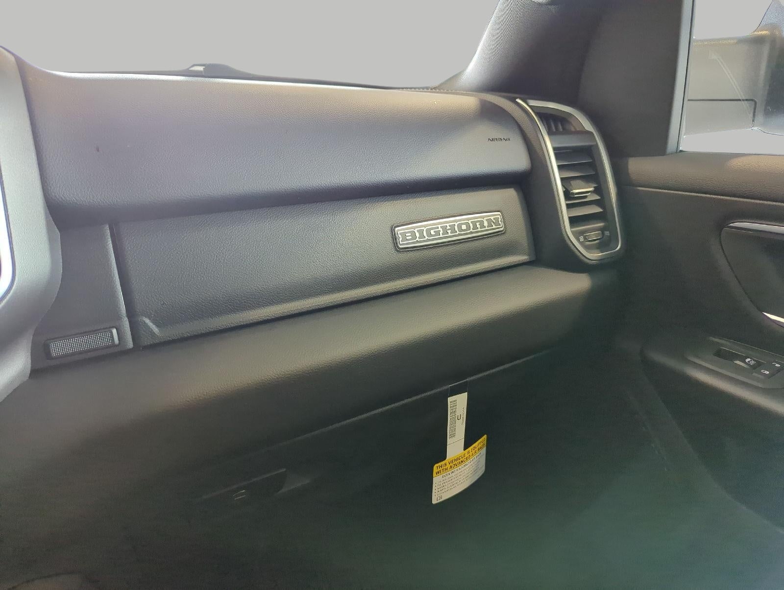 2027 RAM 1500 RAM 1500 BIG HORN CREW CAB 4X4 5'7' BOX