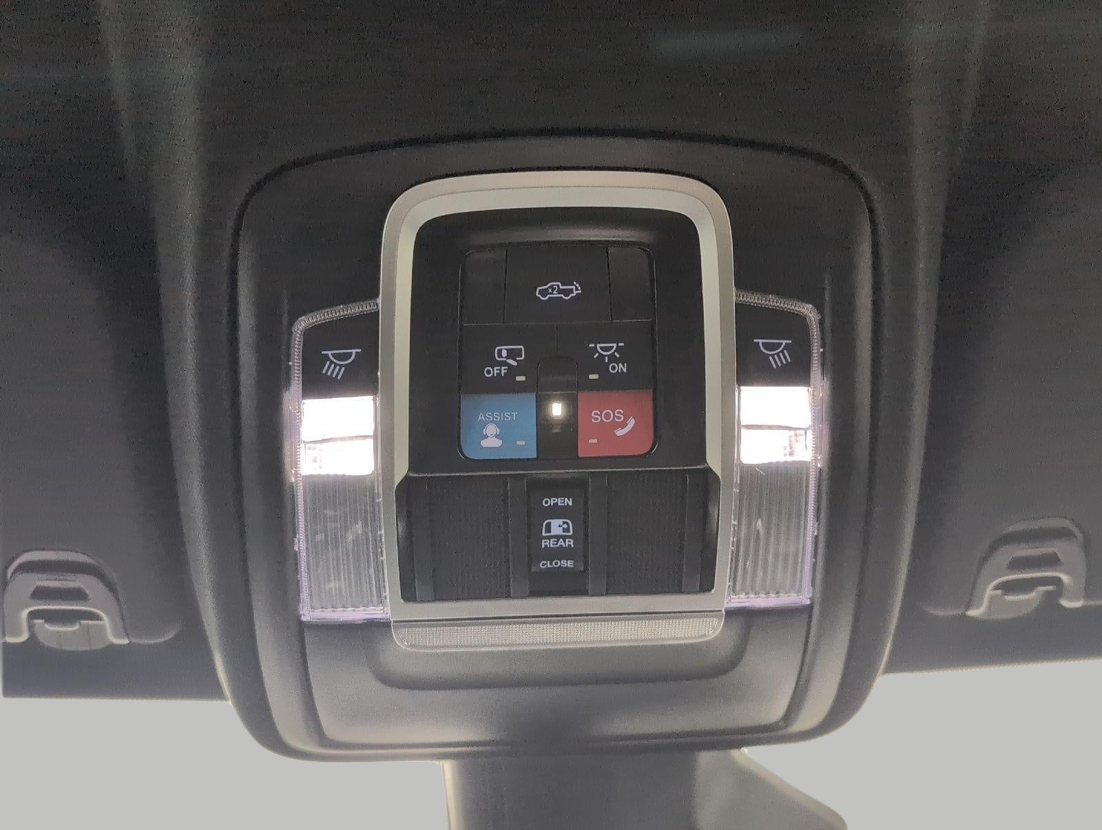 2025 RAM 1500 Big Horn Crew Cab 4x4 5'7' Box
