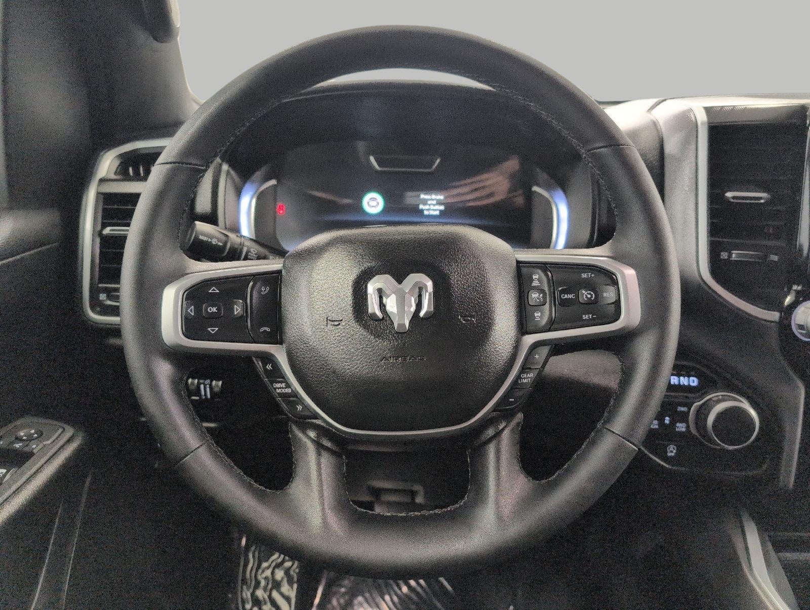 2025 RAM 1500 Big Horn Crew Cab 4x4 5'7' Box