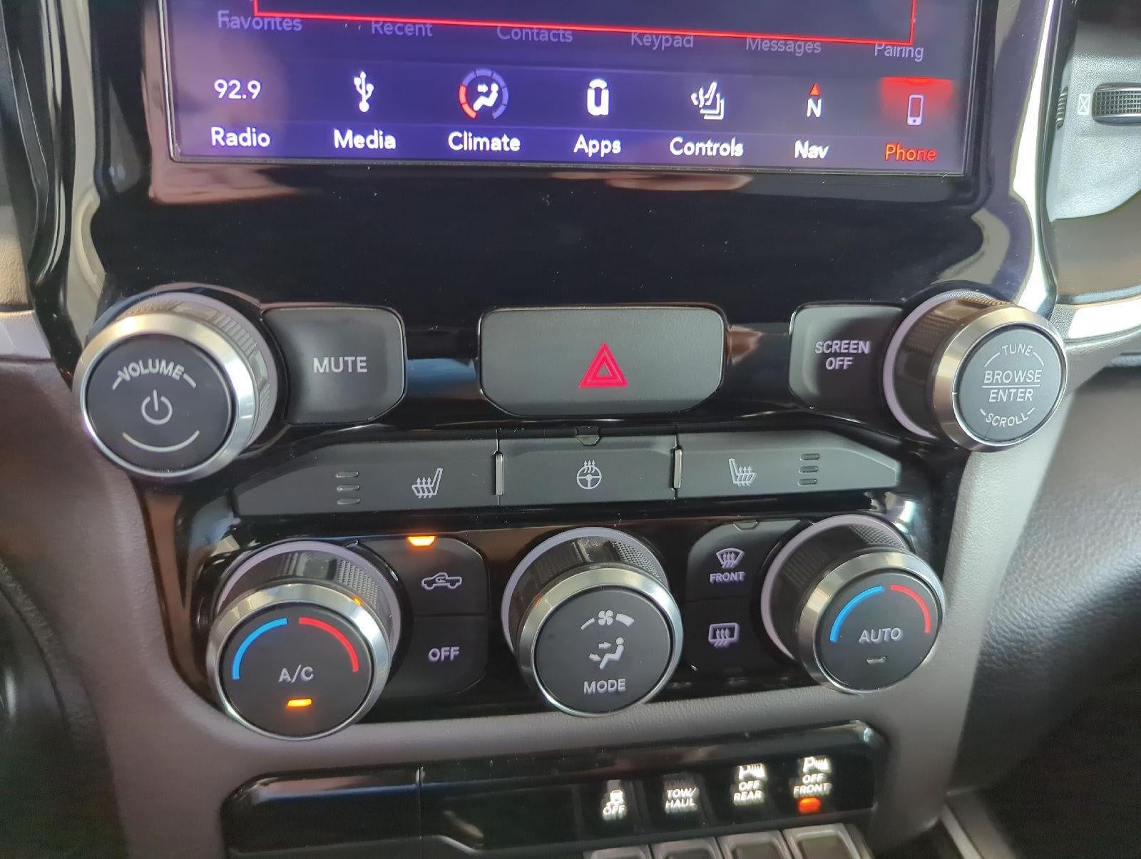 2019 RAM 1500 Big Horn/Lone Star Crew Cab 4x4 5'7' Box