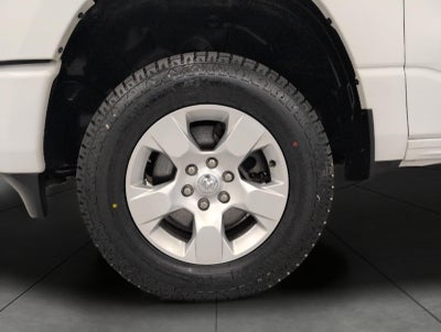 2023 RAM 1500 Big Horn 4x4 Quad Cab 6'4 Box