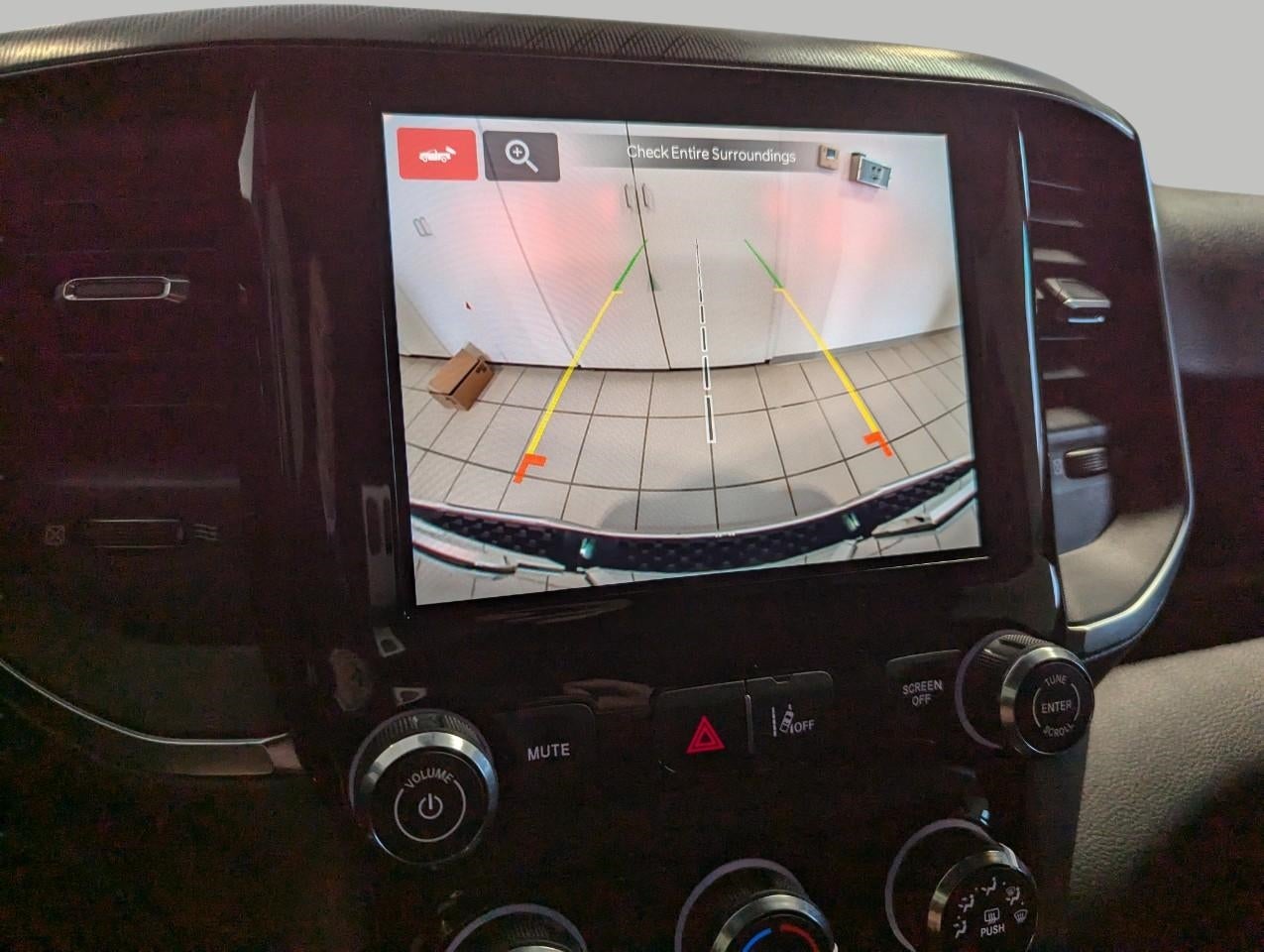 2025 RAM 1500 Big Horn Crew Cab 4x4 5'7' Box