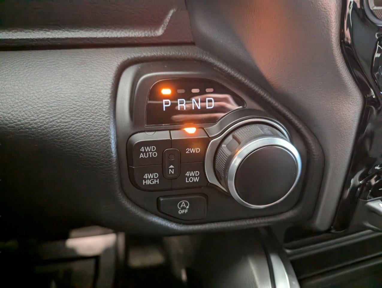 2024 RAM 1500 Big Horn Crew Cab 4x4 5'7' Box
