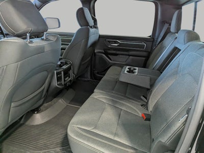 2020 RAM 1500 Big Horn Crew Cab 4x4 5'7' Box