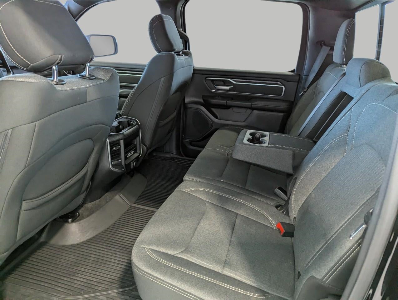 2020 RAM 1500 Big Horn Crew Cab 4x4 5'7' Box