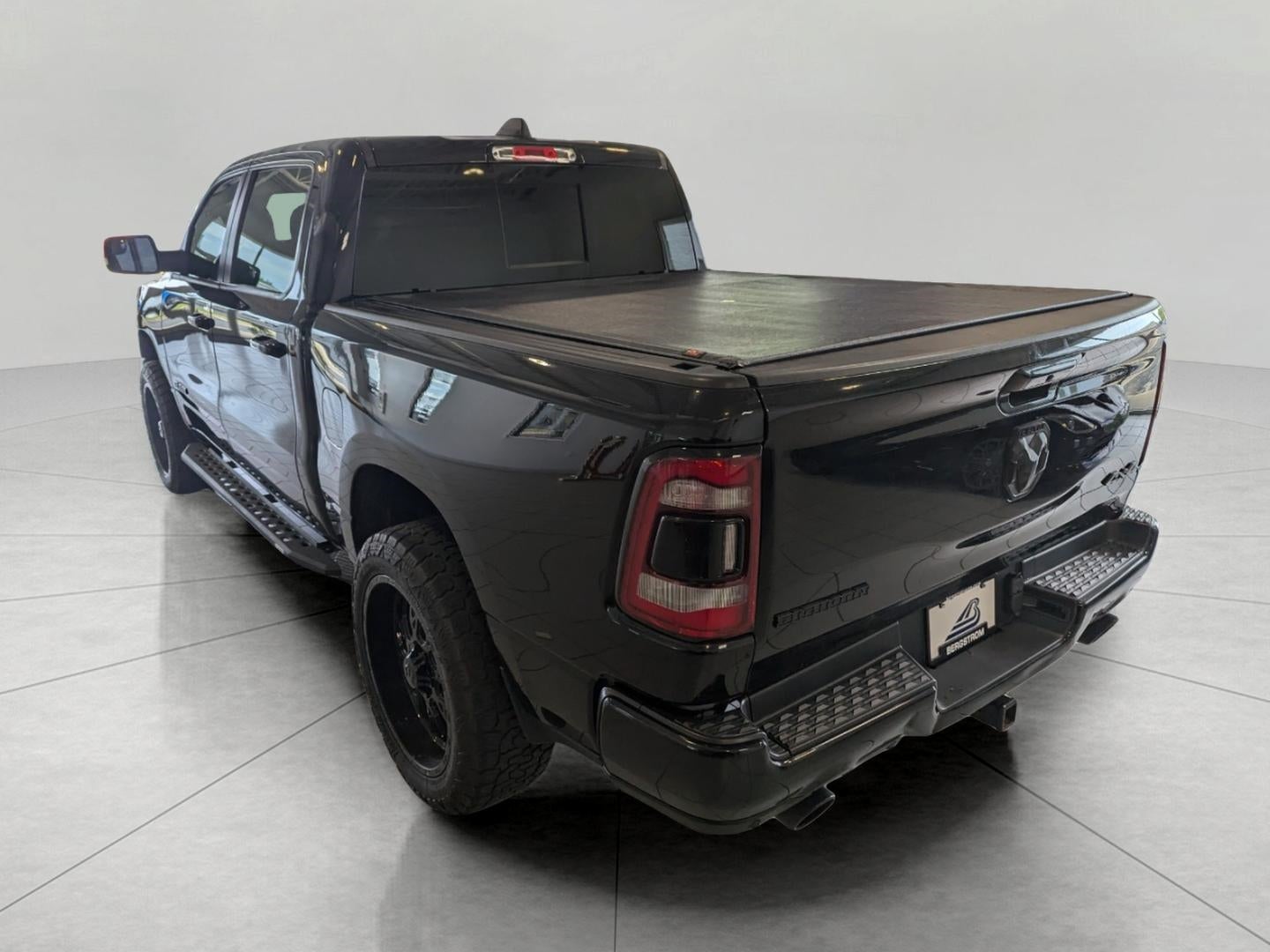 2019 RAM 1500 Big Horn/Lone Star Crew Cab 4x4 5'7' Box