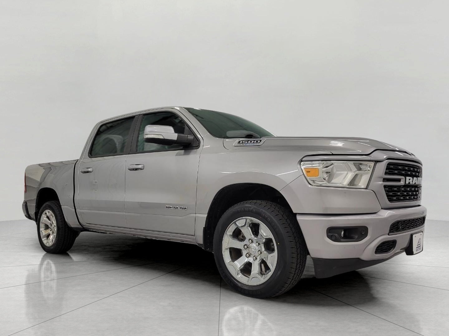 2022 RAM 1500 Big Horn Crew Cab 4x4 5'7' Box