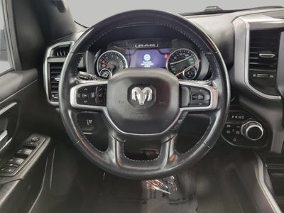 2022 RAM 1500 Big Horn Crew Cab 4x4 5'7' Box