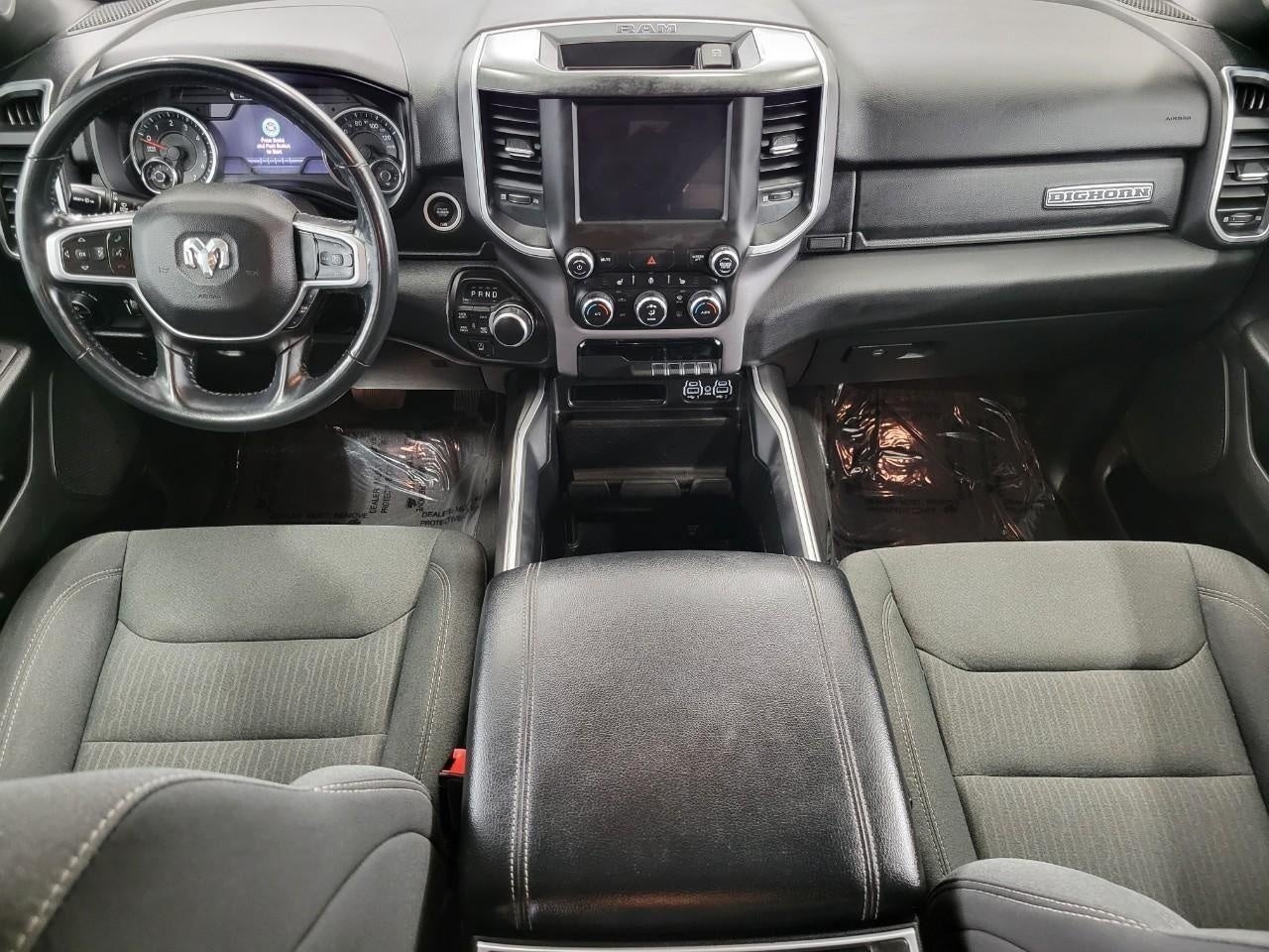 2022 RAM 1500 Big Horn Crew Cab 4x4 5'7' Box