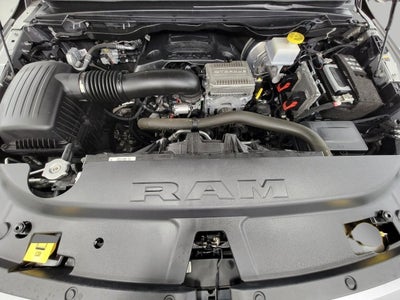 2022 RAM 1500 Big Horn Crew Cab 4x4 5'7' Box