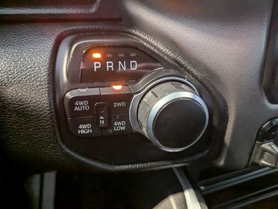 2020 RAM 1500 Big Horn Crew Cab 4x4 5'7' Box