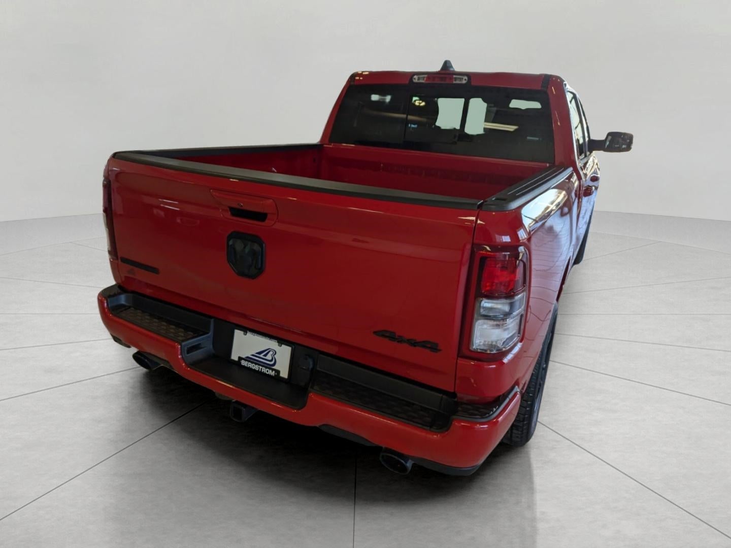 2020 RAM 1500 Big Horn Crew Cab 4x4 5'7' Box