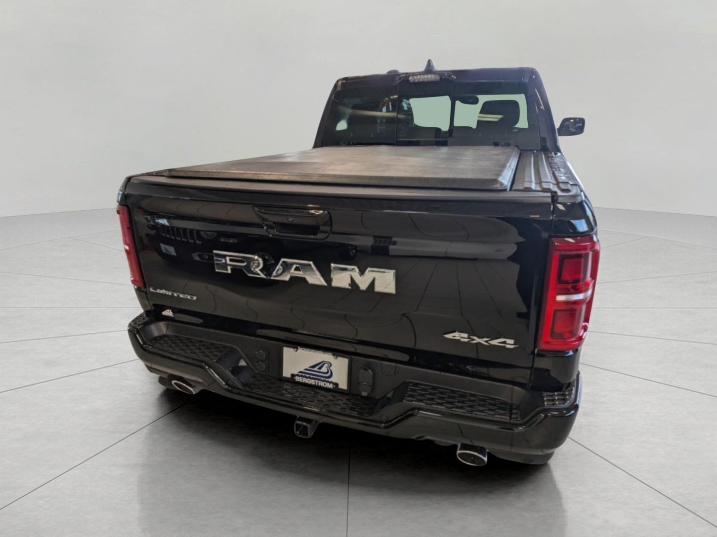 2026 RAM Ram 1500 RAM 1500 LIMITED CREW CAB 4X4 5'7' BOX