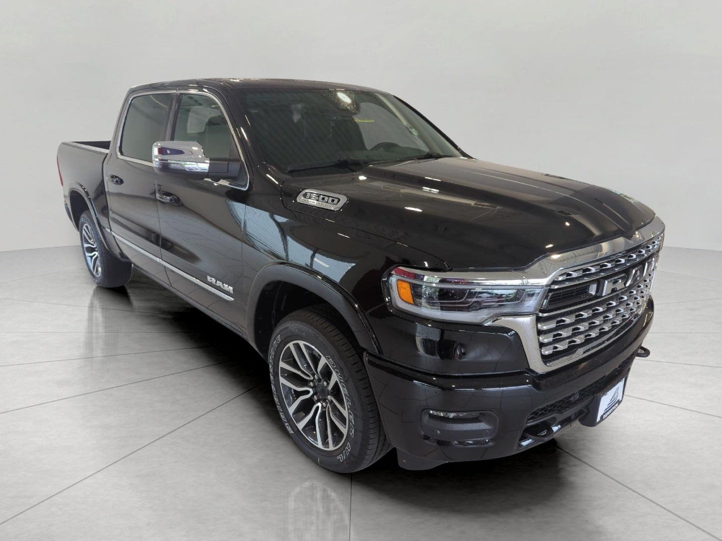 2027 RAM 1500 RAM 1500 LIMITED CREW CAB 4X4 5'7' BOX