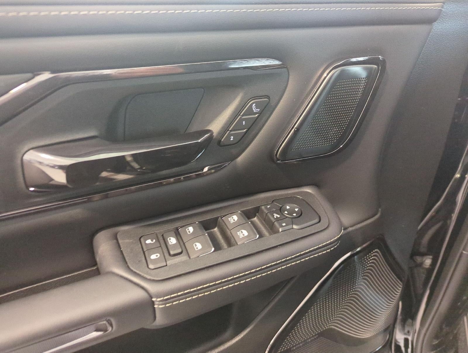 2027 RAM 1500 RAM 1500 LIMITED CREW CAB 4X4 5'7' BOX