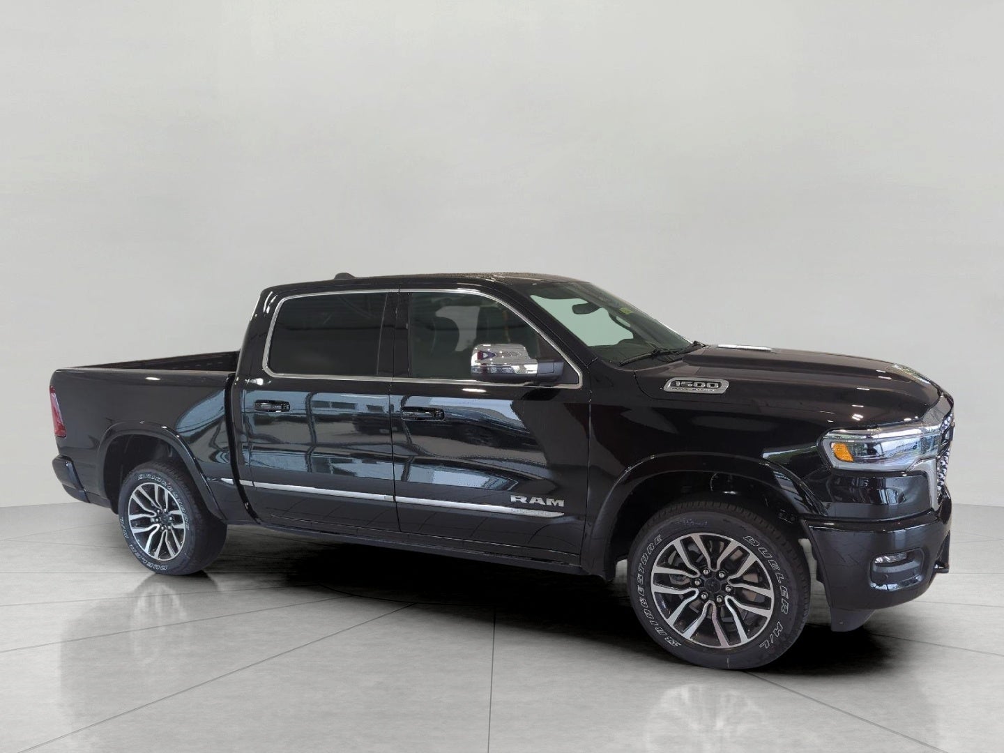 2027 RAM 1500 RAM 1500 LIMITED CREW CAB 4X4 5'7' BOX