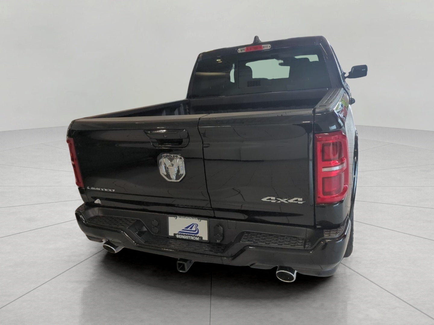 2027 RAM 1500 RAM 1500 LIMITED CREW CAB 4X4 5'7' BOX